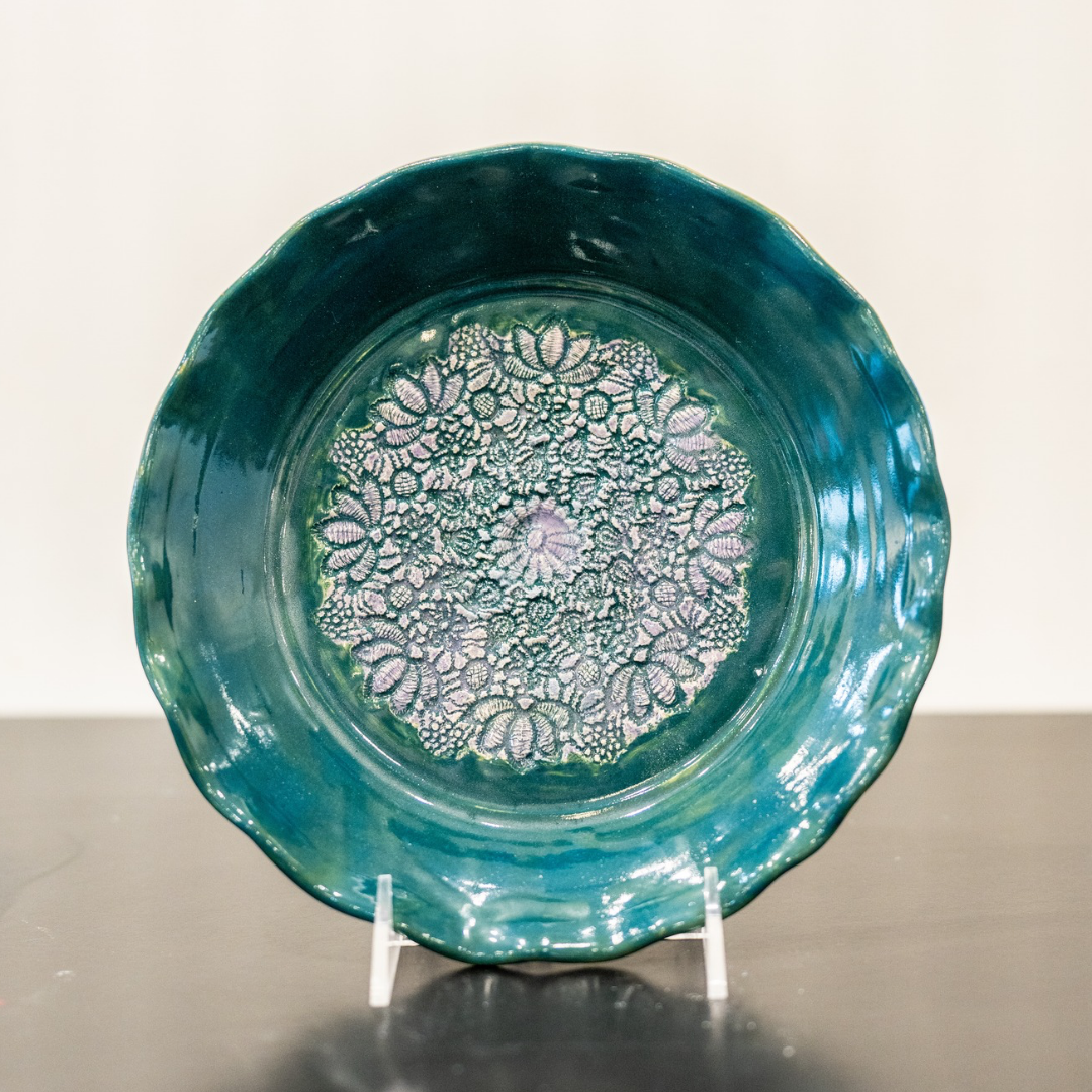 Make Your Own Harvest Pie Dish - Image 2